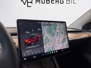 Tesla Model Y bild 17