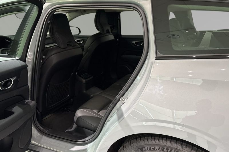 Volvo V60 bild 8