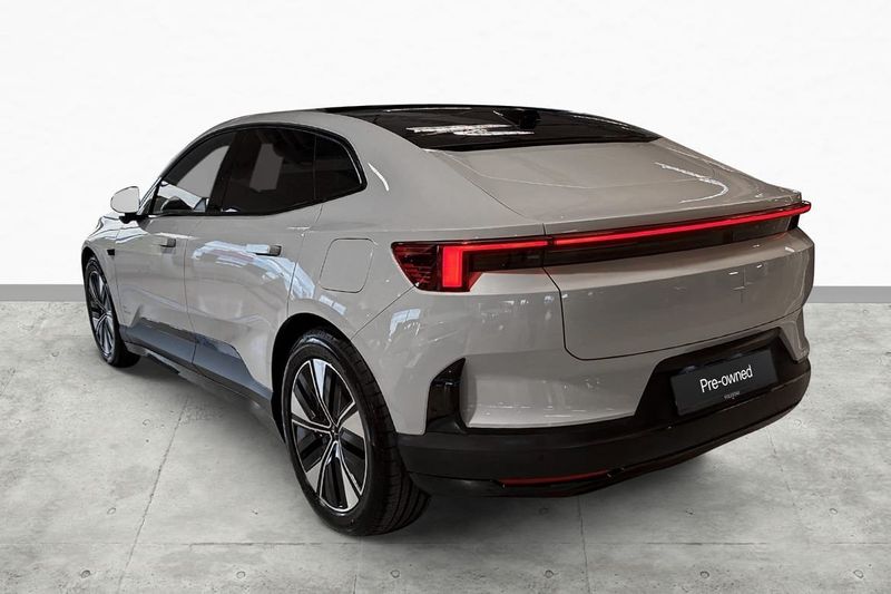 Polestar 4 bild 8