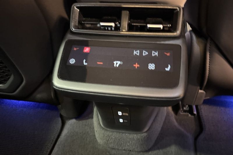 Polestar 4 bild 35