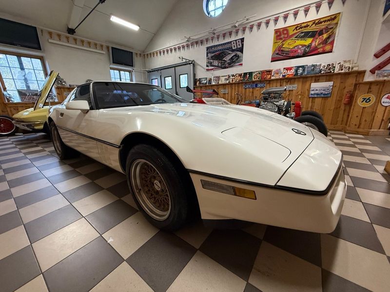 Chevrolet Corvette bild 7