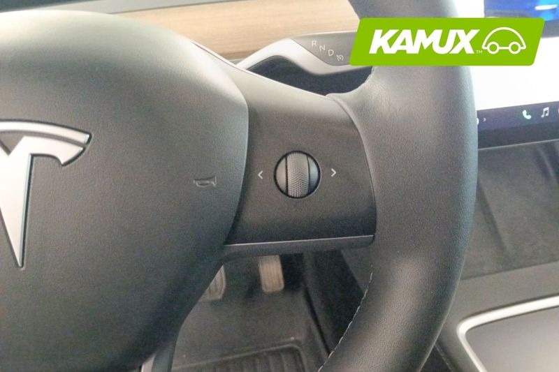 Tesla Model Y bild 21