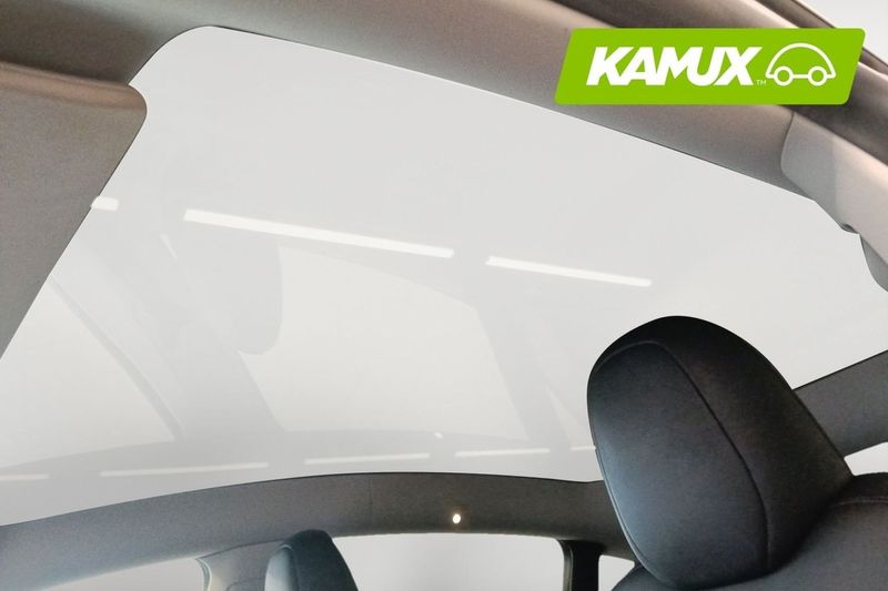 Tesla Model Y bild 19