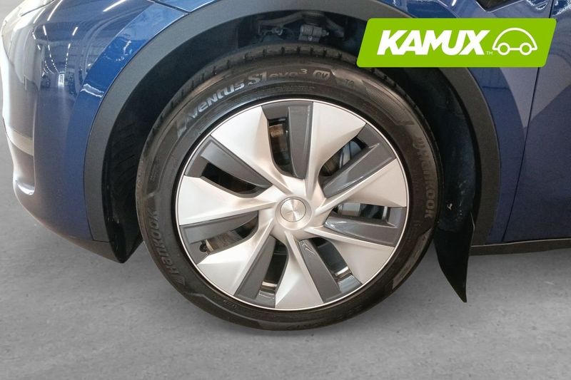Tesla Model Y bild 8