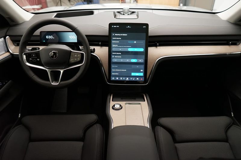 Volvo EX90 bild 5
