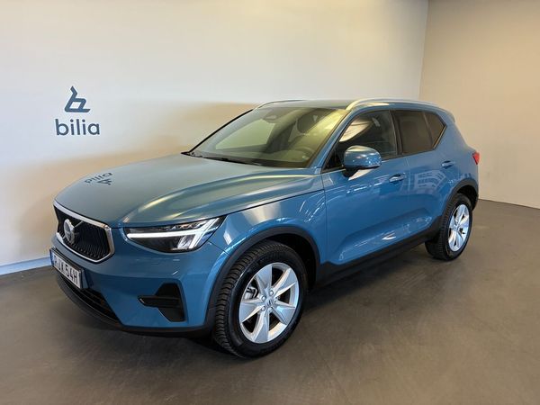 Volvo XC40 B4 FWD Bensin Core SE II / Keyless / Navigation / Backkamera / - 2024