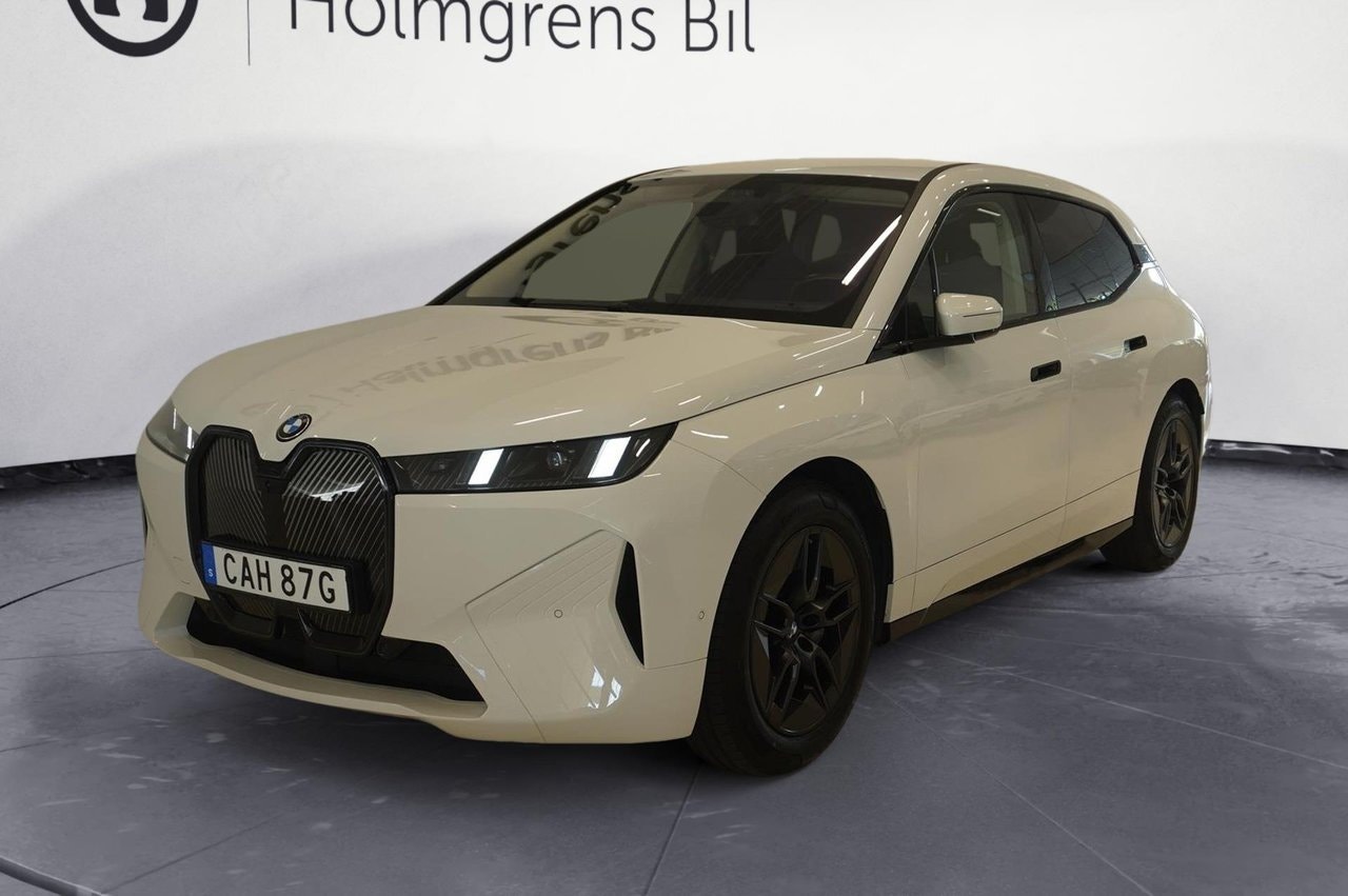 BMW iX