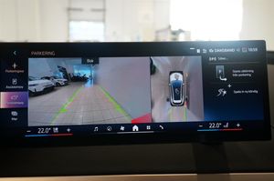 BMW iX bild 13