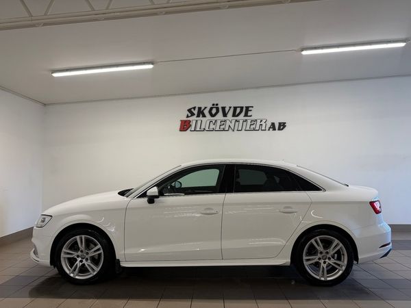 Audi A3 Sedan 1.0 TFSI Proline/Nyservad/Toppskick/CarPlay - 2018