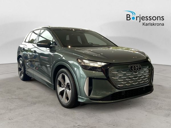 Audi Q4 e-tron quattro SUV 220 KW - 2027