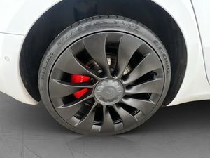Tesla Model 3 bild 34