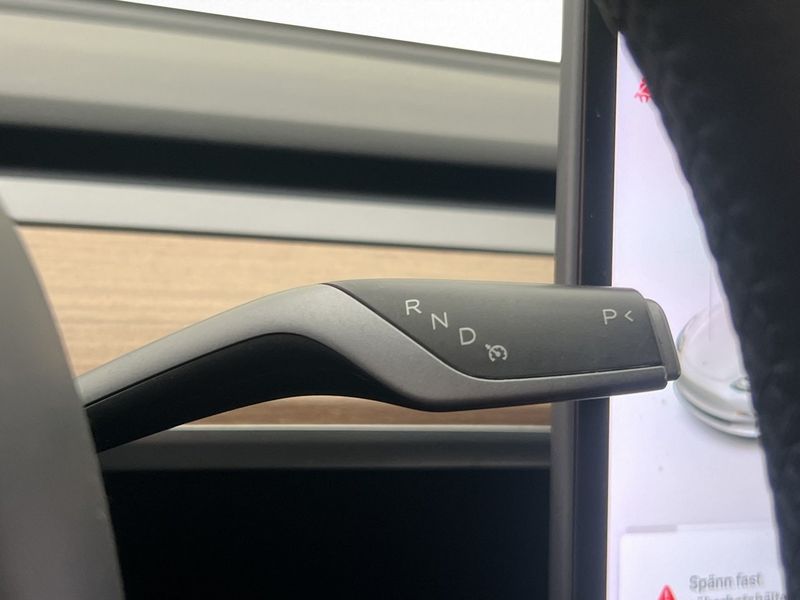 Tesla Model 3 bild 21