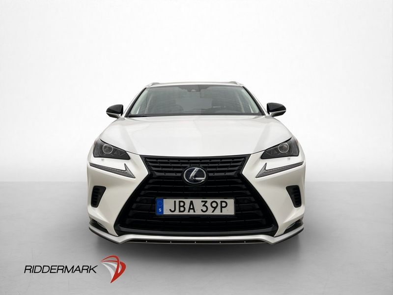 Lexus NX bild 2