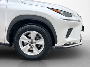 Lexus NX bild 35