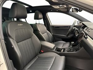 Skoda Superb bild 14