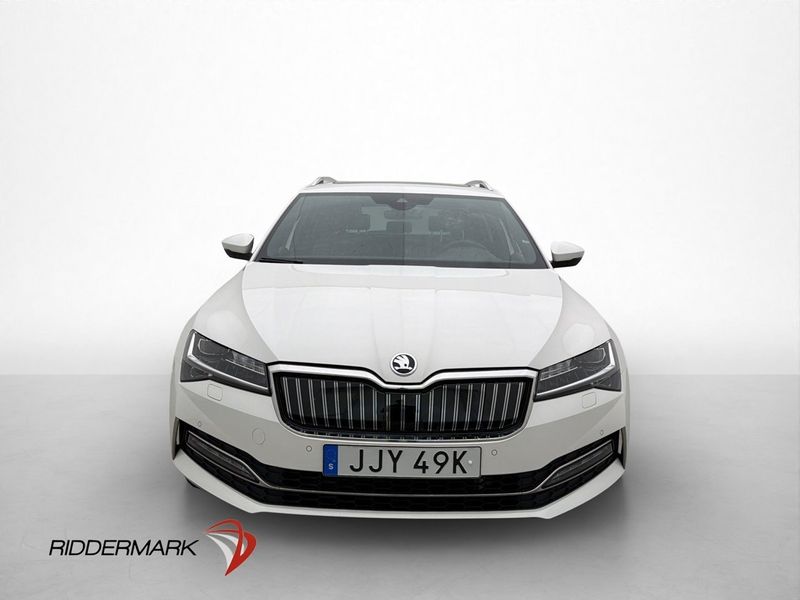 Skoda Superb bild 2