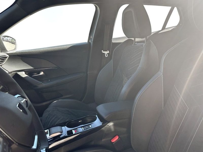 Peugeot 2008 bild 4