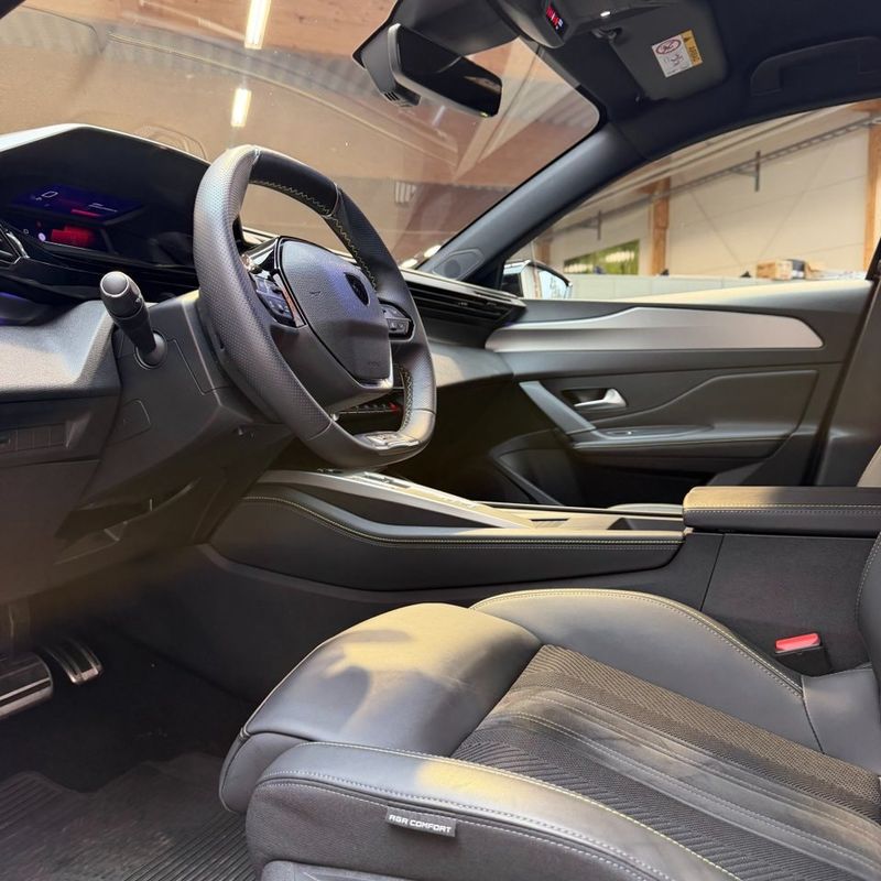 Peugeot 408 bild 8