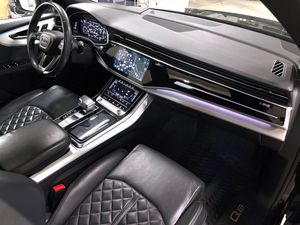 Audi Q8 bild 29