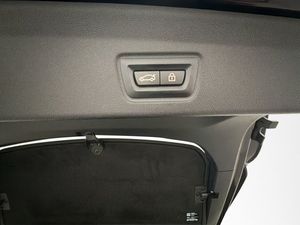 BMW i4 bild 32