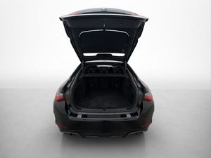 BMW i4 bild 30