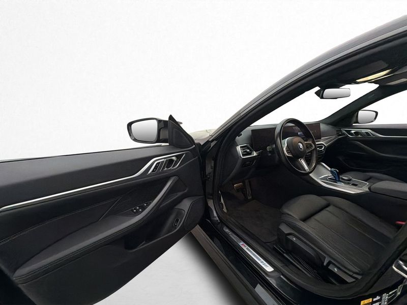 BMW i4 bild 13