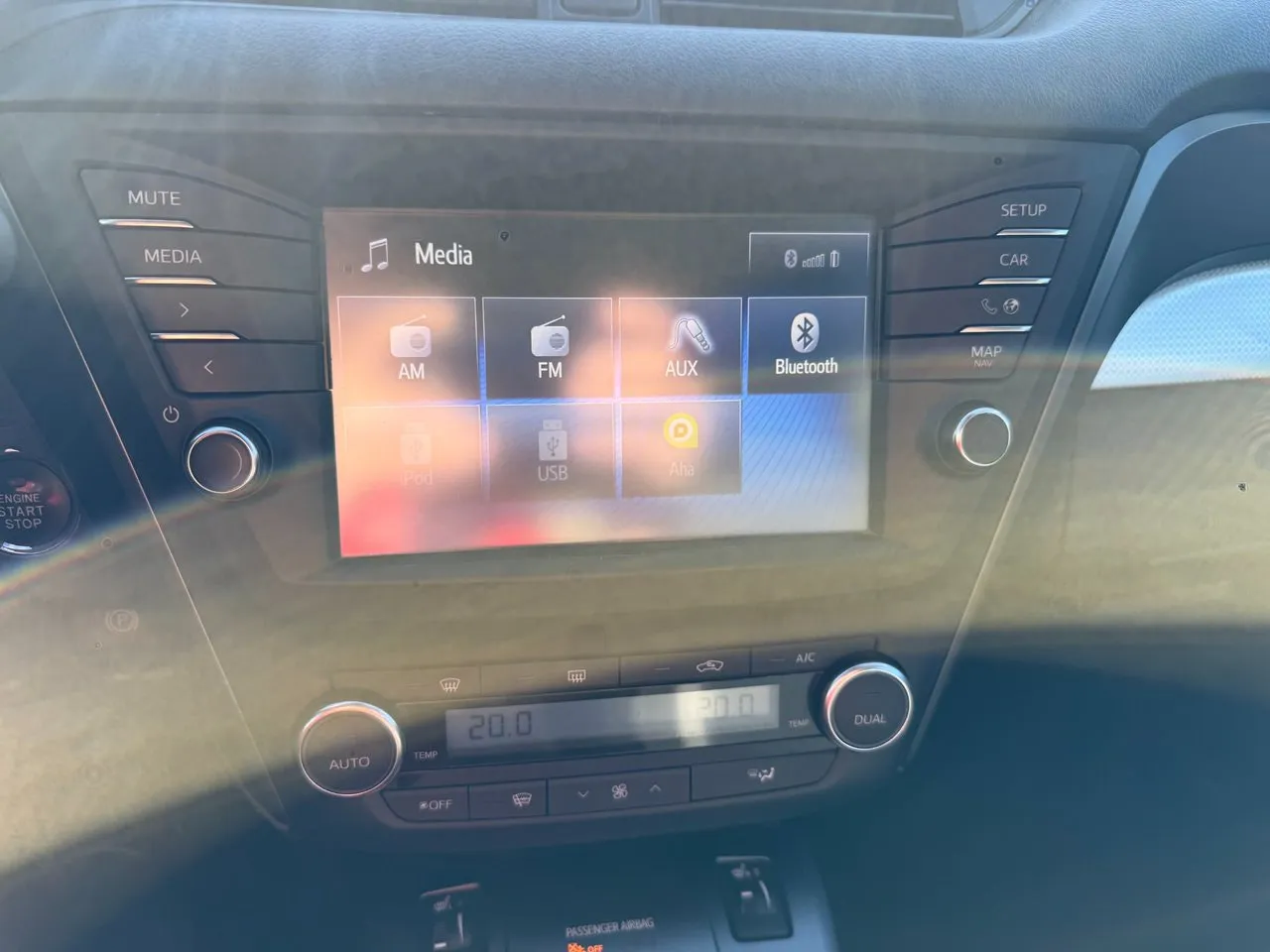 Vehicle image 21