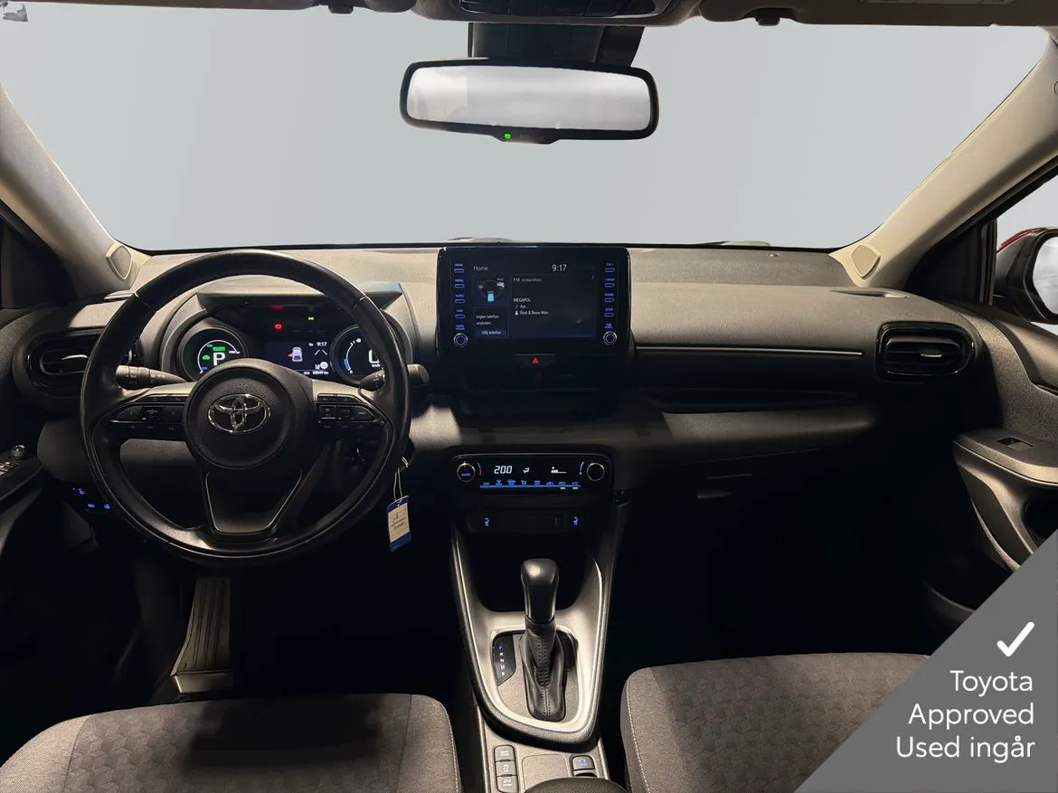 Vehicle image 7