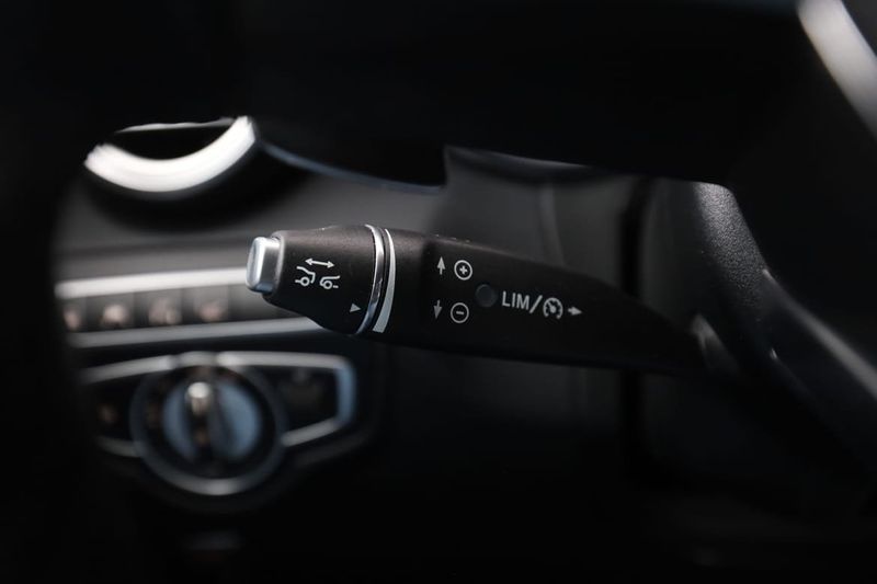 Mercedes GLC350 bild 38