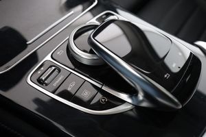 Mercedes GLC350 bild 29