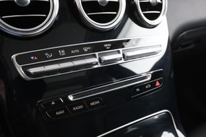 Mercedes GLC350 bild 27