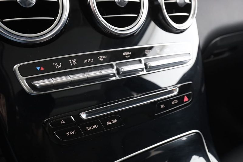 Mercedes GLC350 bild 27