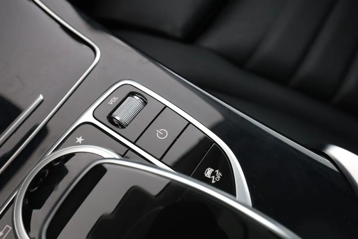 Mercedes GLC350 bild 30