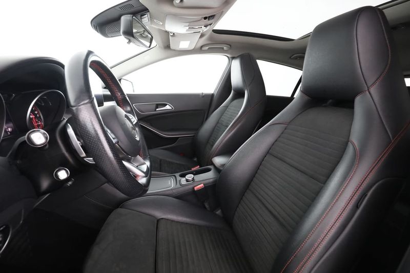 Mercedes CLA180 bild 11