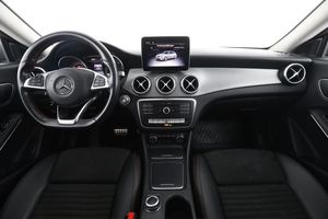 Mercedes CLA180 bild 13