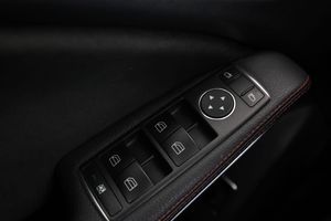 Mercedes CLA180 bild 36