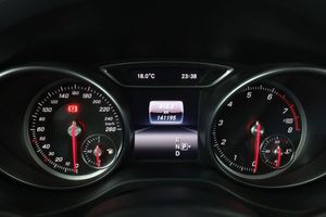 Mercedes CLA180 bild 20
