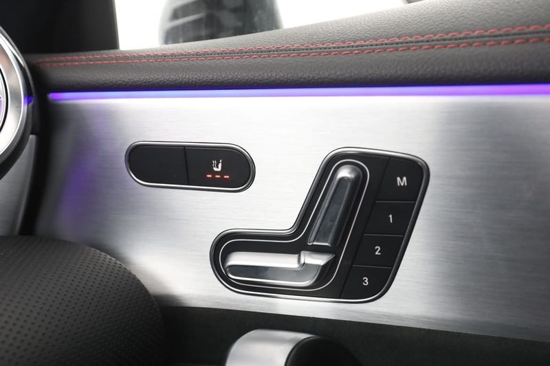 Mercedes CLA35 AMG bild 36
