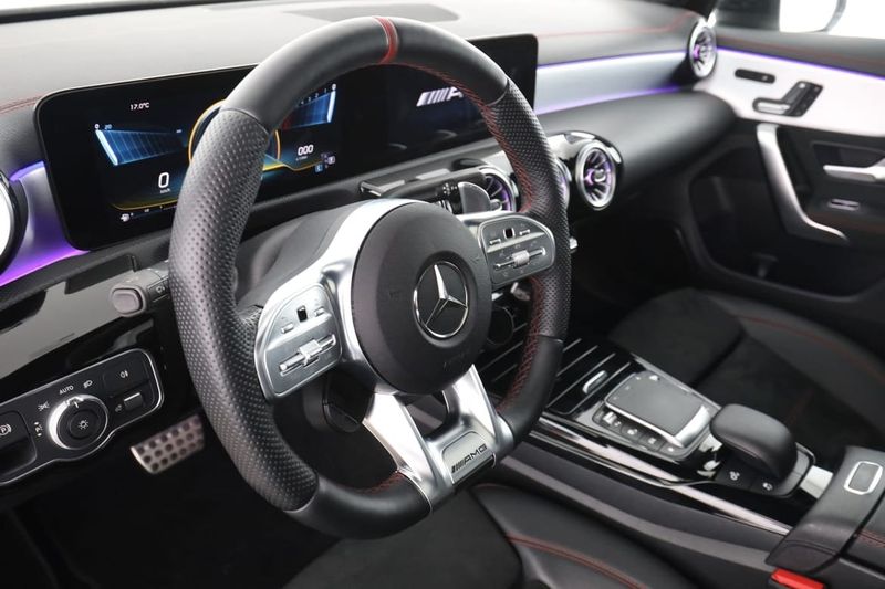 Mercedes CLA35 AMG bild 12