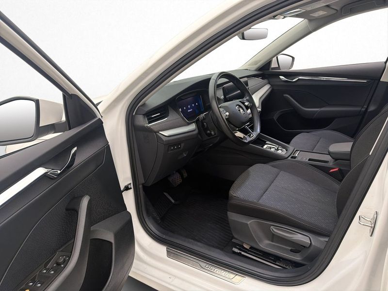 Skoda Octavia bild 11