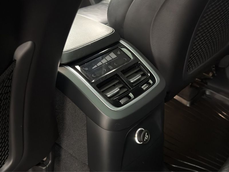 Volvo XC90 bild 27