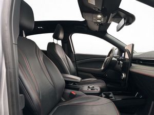 Ford Mustang Mach-E bild 29