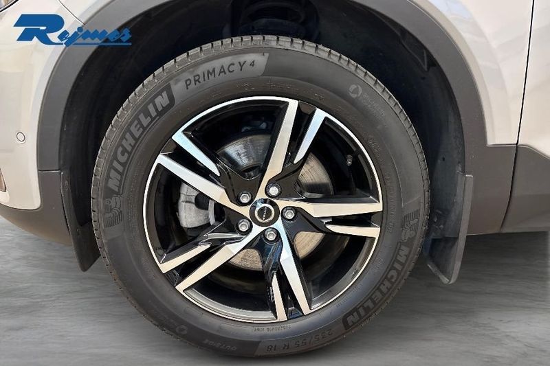 Volvo XC40 bild 9
