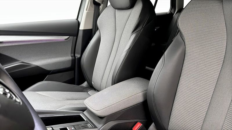 Skoda Enyaq bild 8