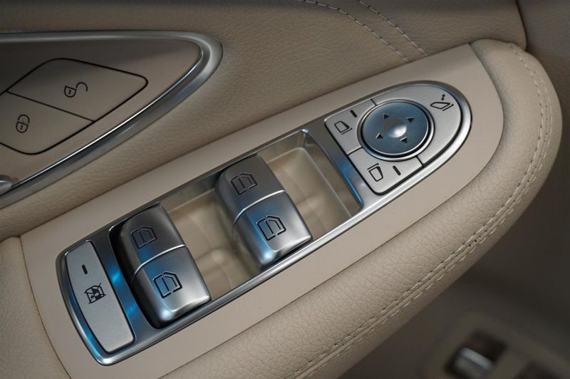Mercedes GLC250 bild 11