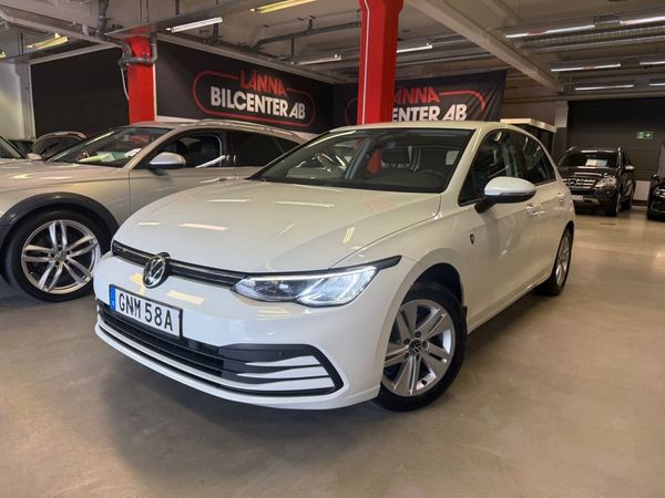 Volkswagen Golf 1.0 TSI Drag Navi PDC Ny servad Cockpit SoV Rattvärme - 2021