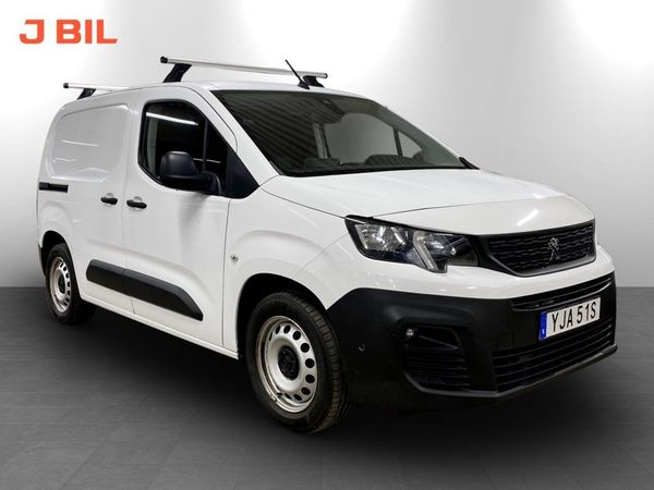 Peugeot Partner PRO 1.2 PT 130hk Aut L1 P-SENSORER DRAG BLUETOOTH - 2020