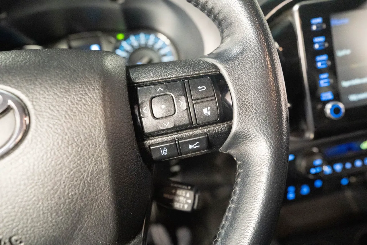 Vehicle image 23