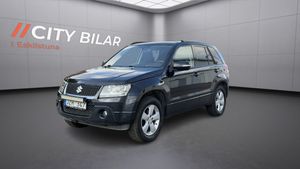 Suzuki Grand Vitara bild 1