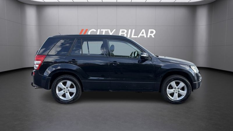Suzuki Grand Vitara bild 4